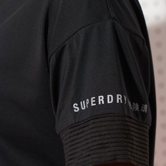 Superdry Γυναικεία κοντομάνικη μπλούζα crop